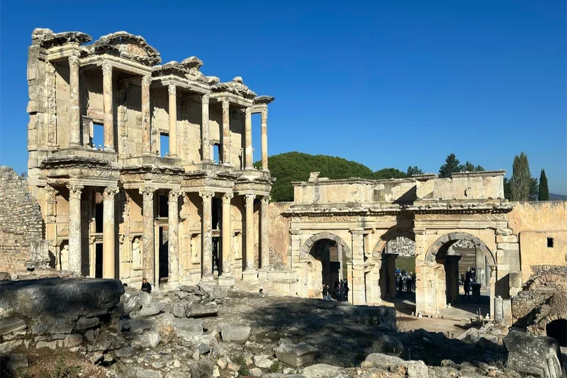 Ephesus Ruins & Beyond: Terrace Houses - Museum & Lunch